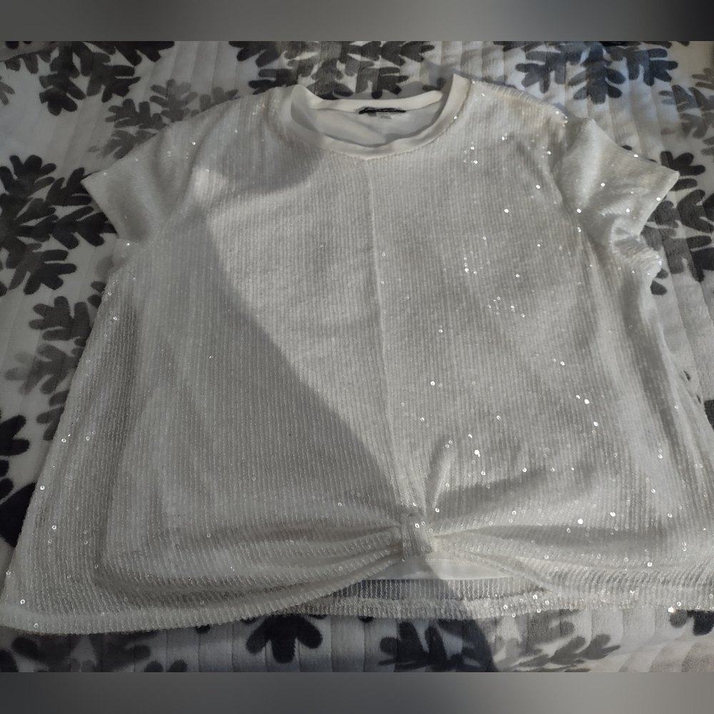White Sequin Short Sleeve Top